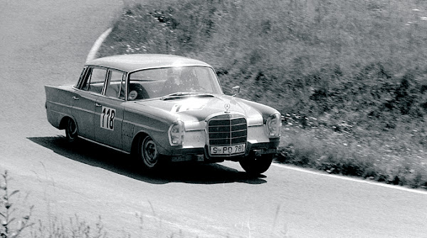 1963
