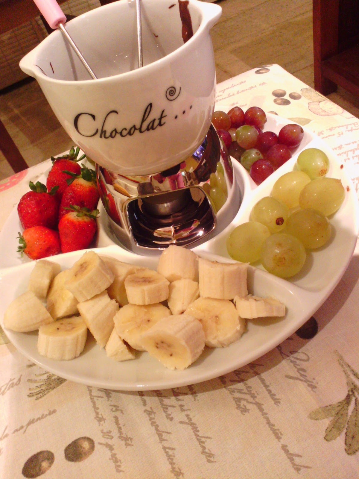 Sonhando e Decorando Fondue de chocolate