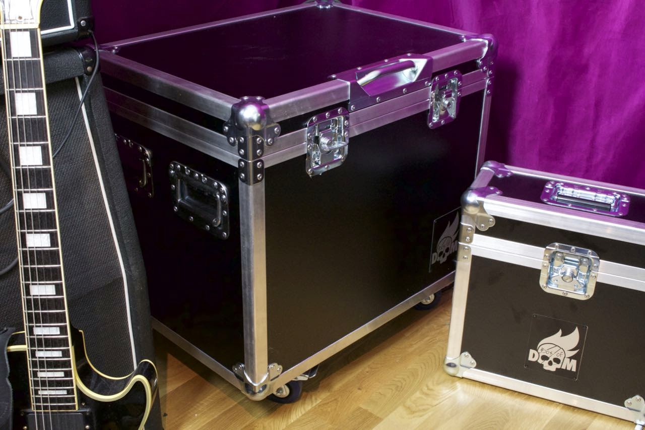 The Guitar Zombie Box of Doom isolation cab review