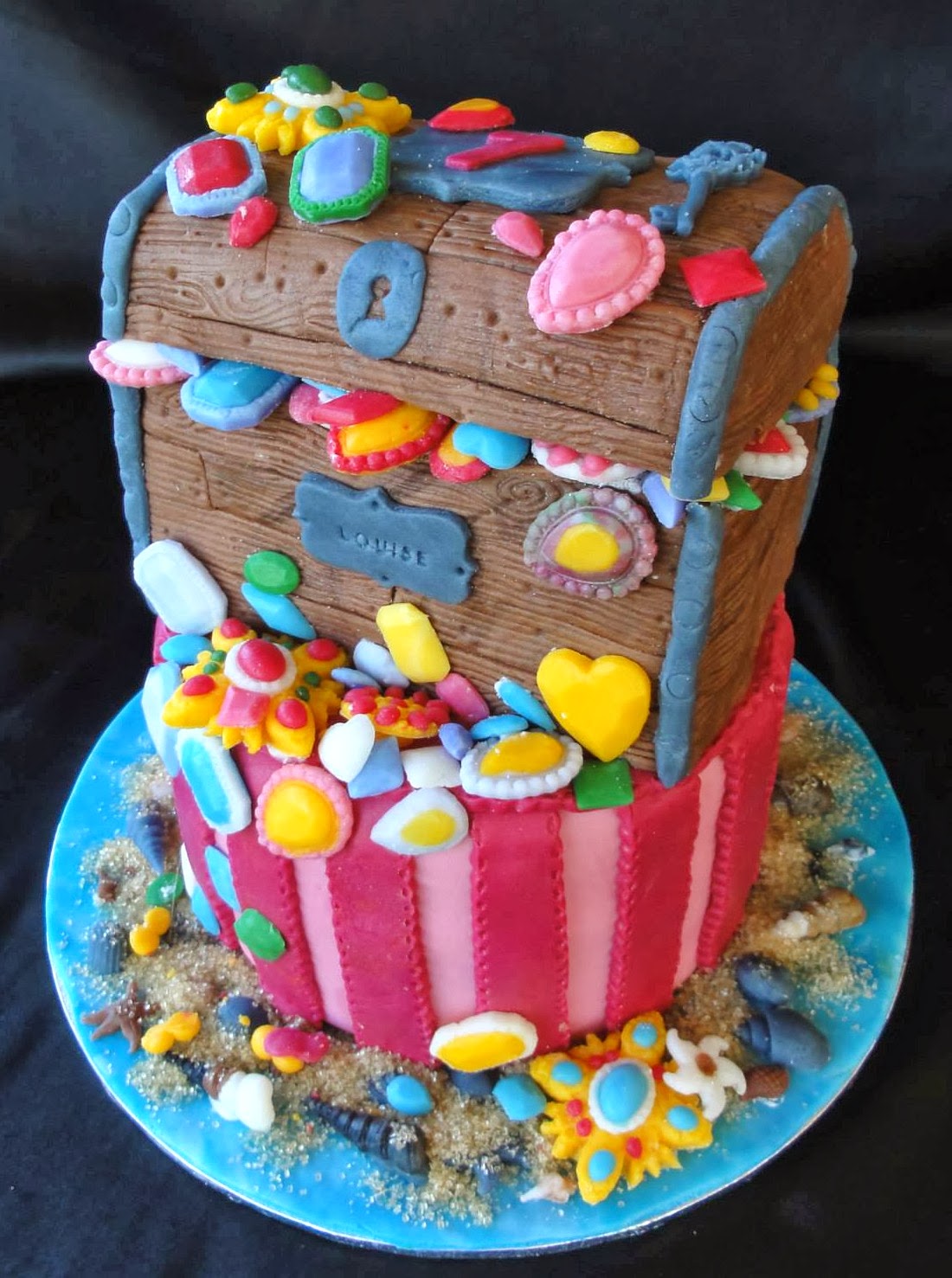 My Sweet Mauritius CARTOON CAKE