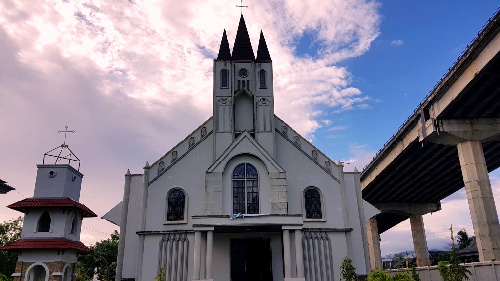 Fotografi Gereja Katolik Indonesia: Gereja Katolik St. Yoseph, Pokka