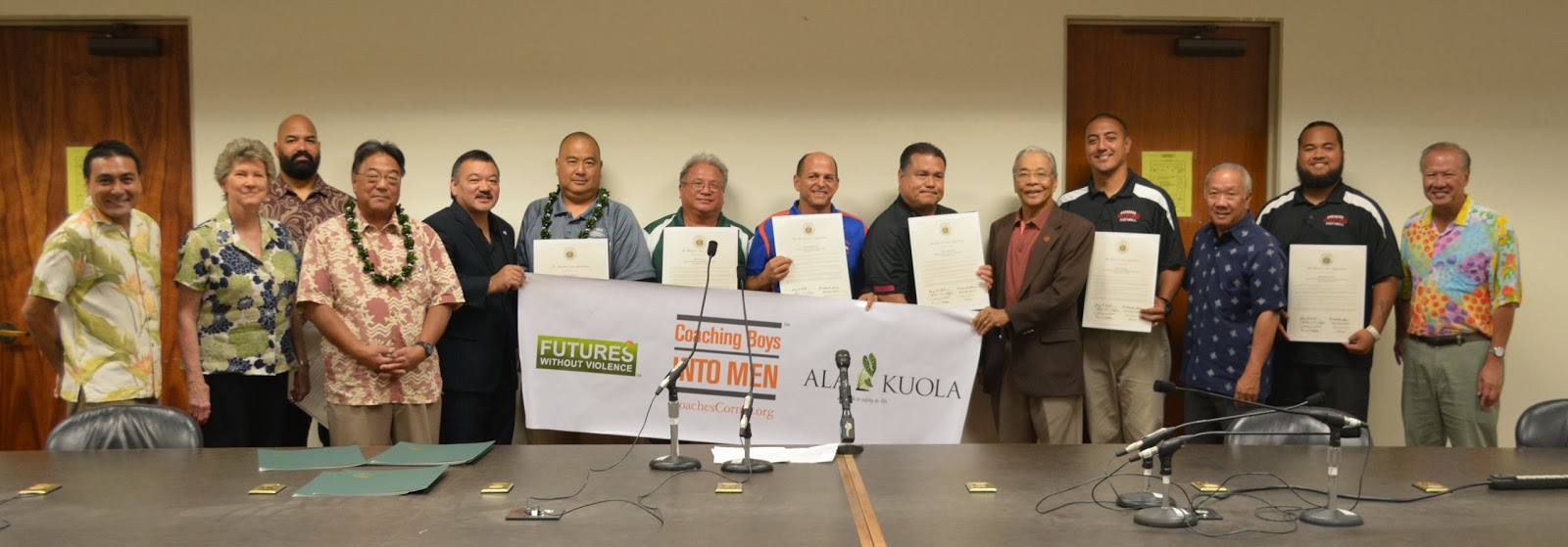 Hawaii House Blog State House Honors Youth Football Program