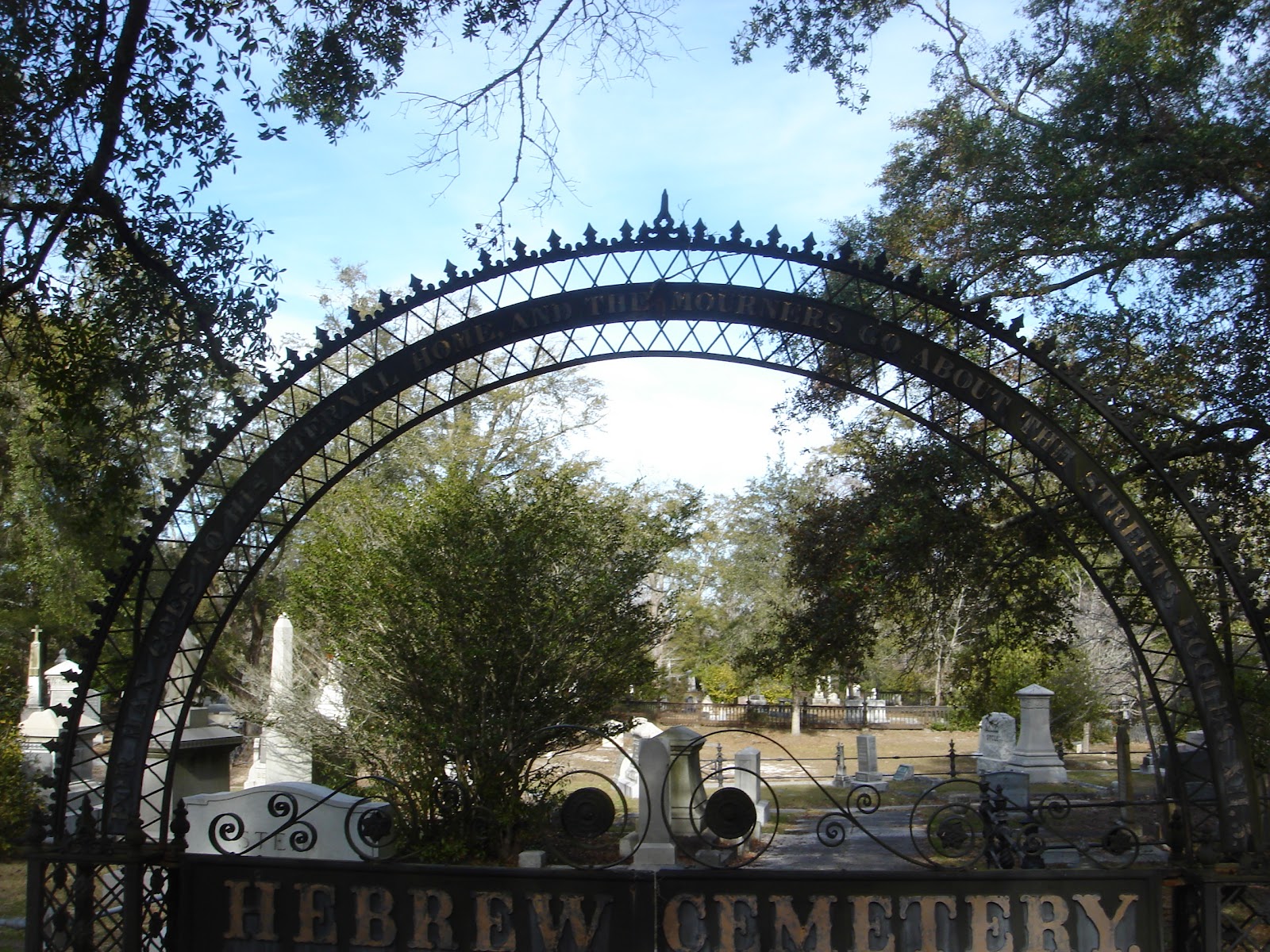 Historic Oakdale Cemetery Of Old Wilmington