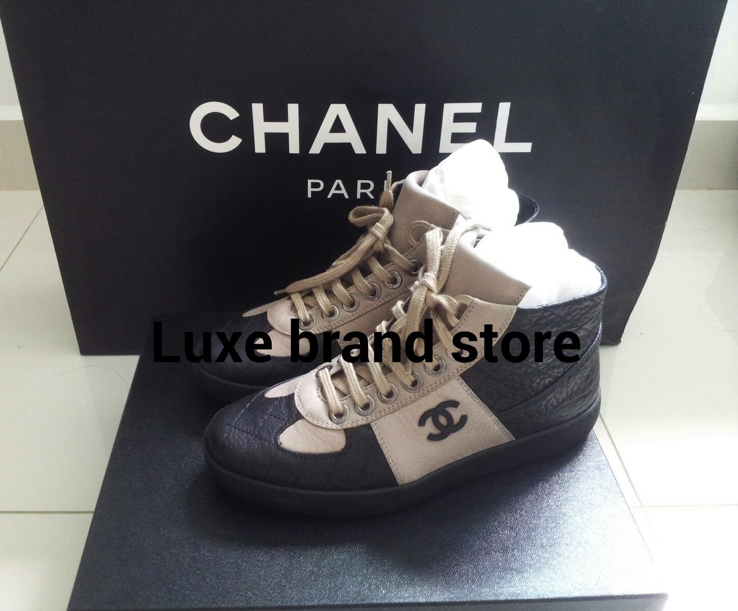luxe brand store: Chanel Sneakers (fall/winter 2013)