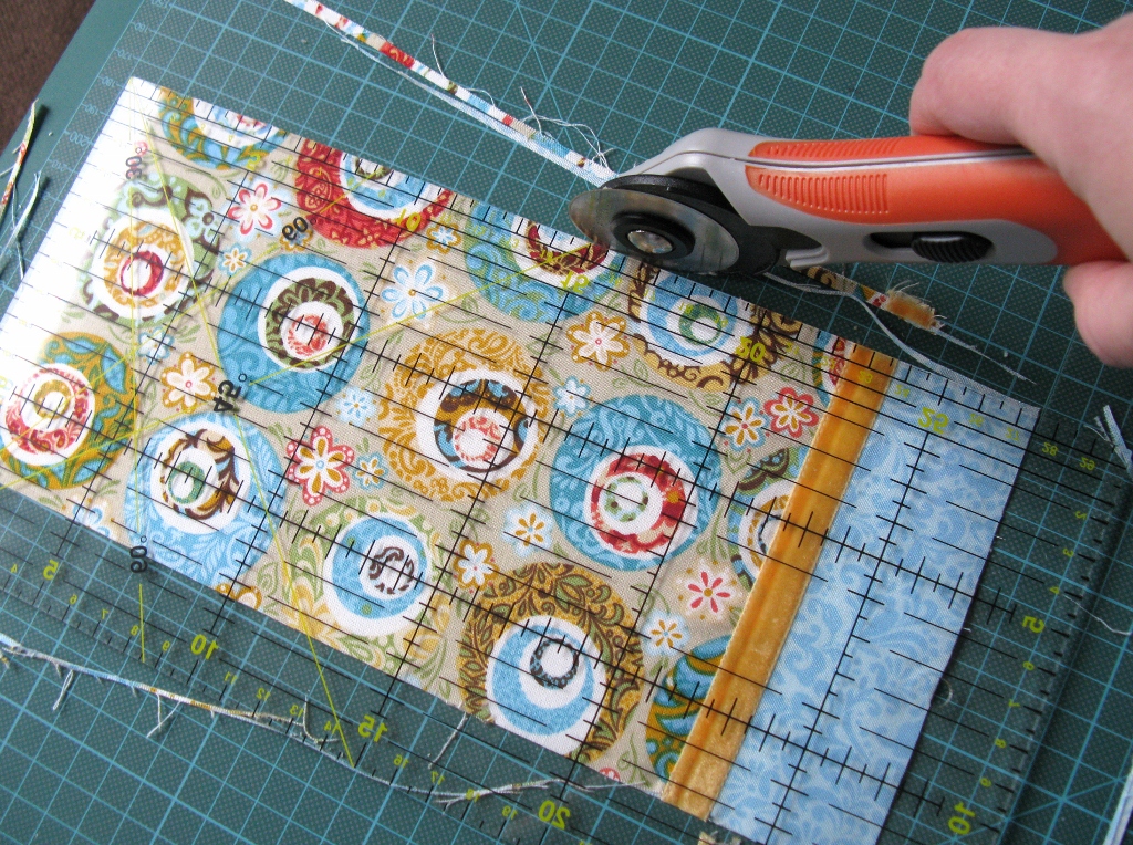 кошелек из ткани.