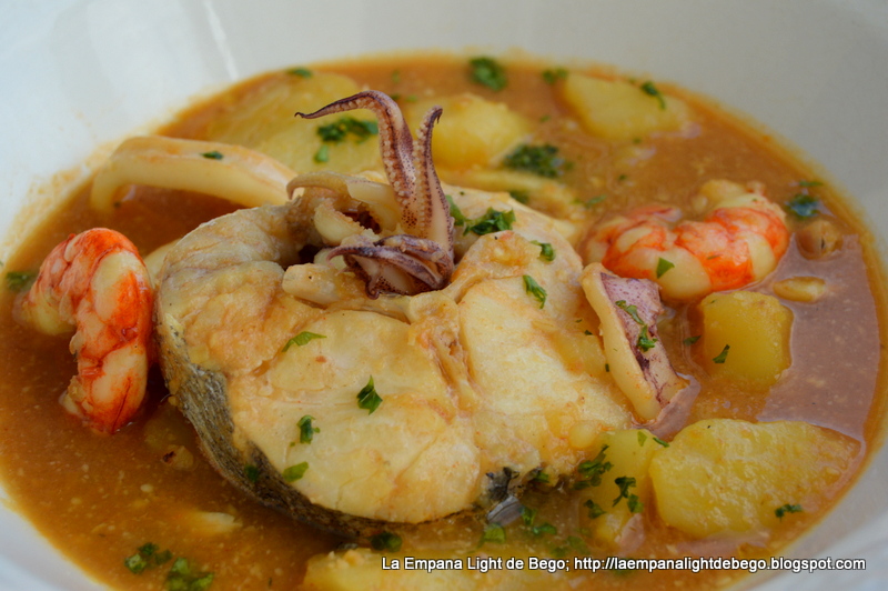 http://laempanalightdebego.blogspot.com.es/2015/11/suquet-de-pescado-y-marisco.html