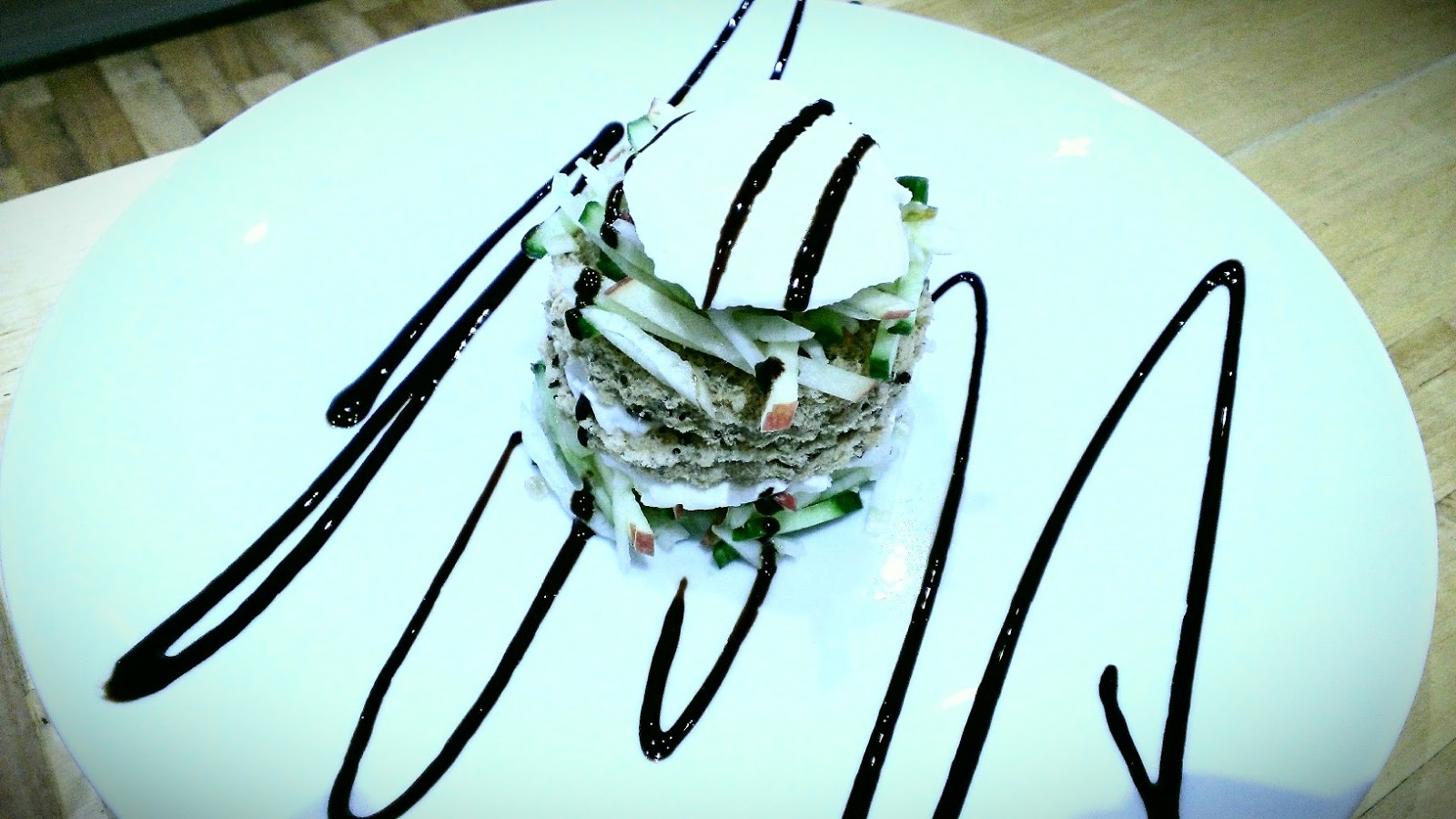 Everything Goes With Toast Apple, Fennel & Mozzarella salad