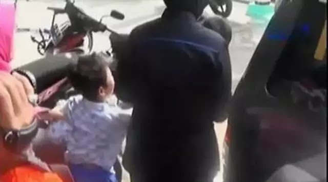 Miris Lihatnya! 2 Bocah SD Ditangkap Gara-gara Bawa Golok Untuk Tawuran