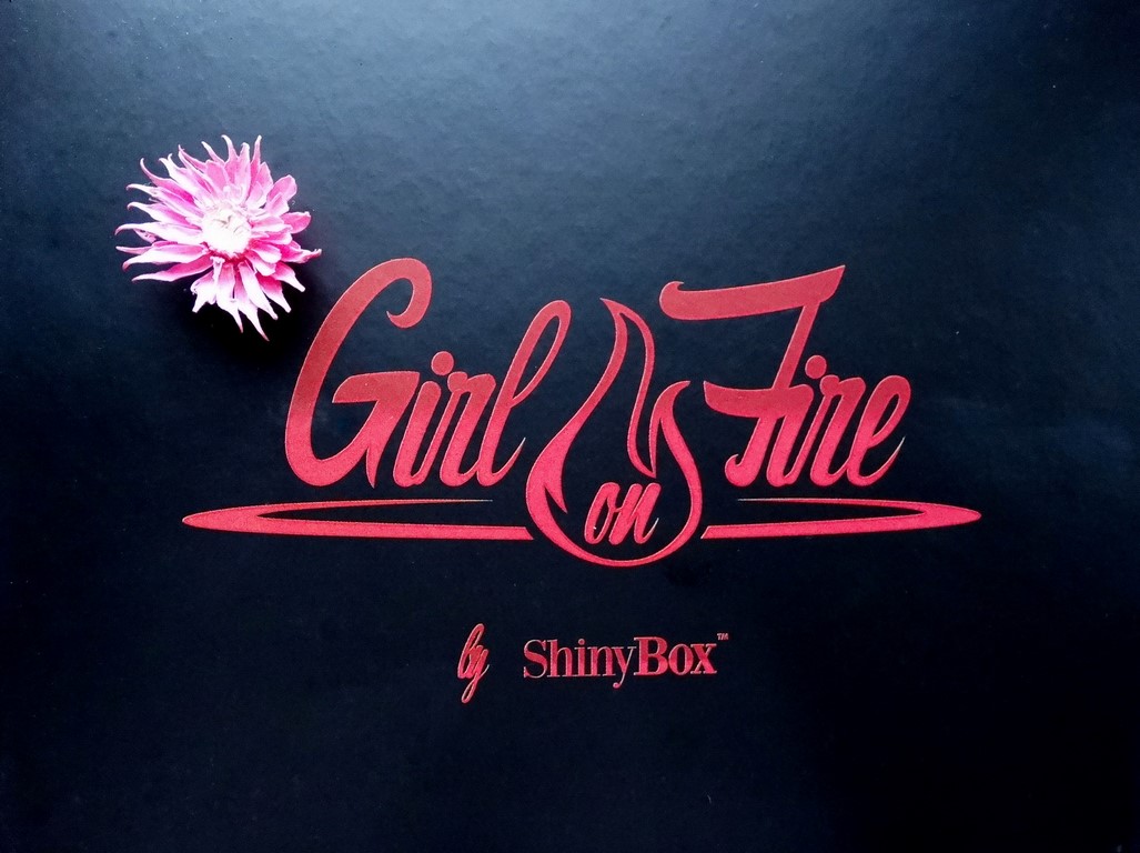 ShinyBox GIRLS ON FIRE 