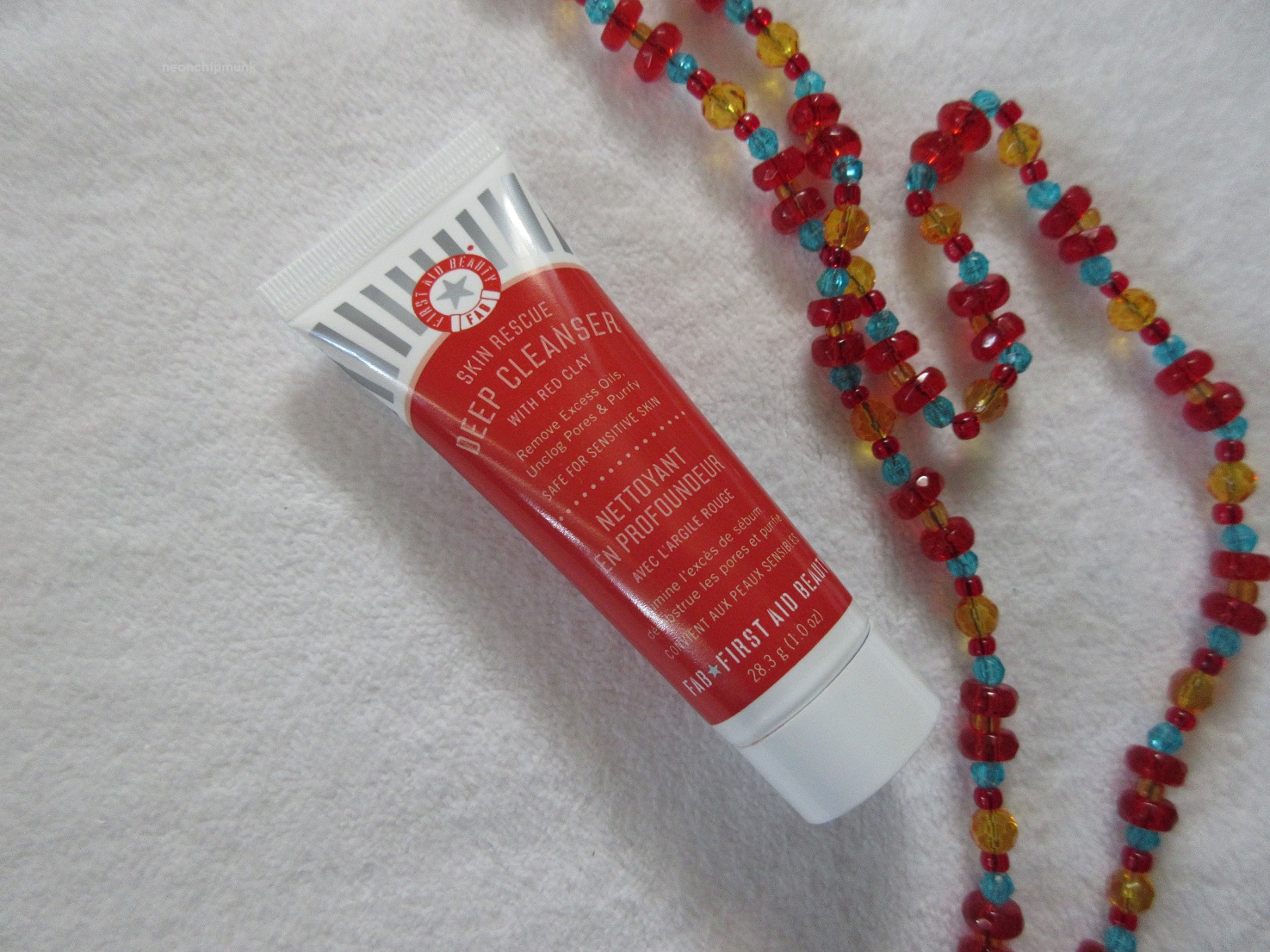 first aid beauty skin rescue cleanser