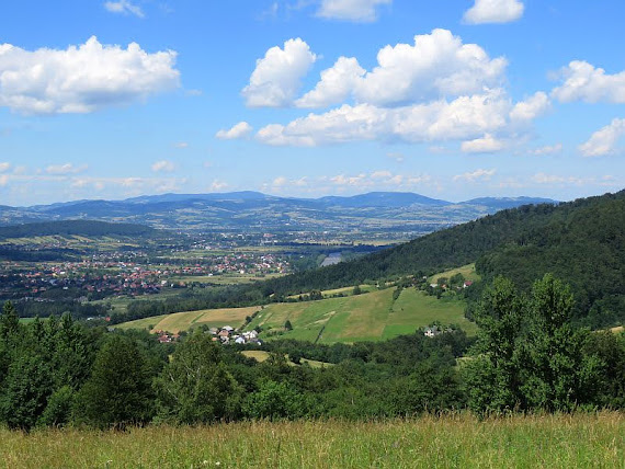 Panorama Kotliny Sądeckiej kotlina