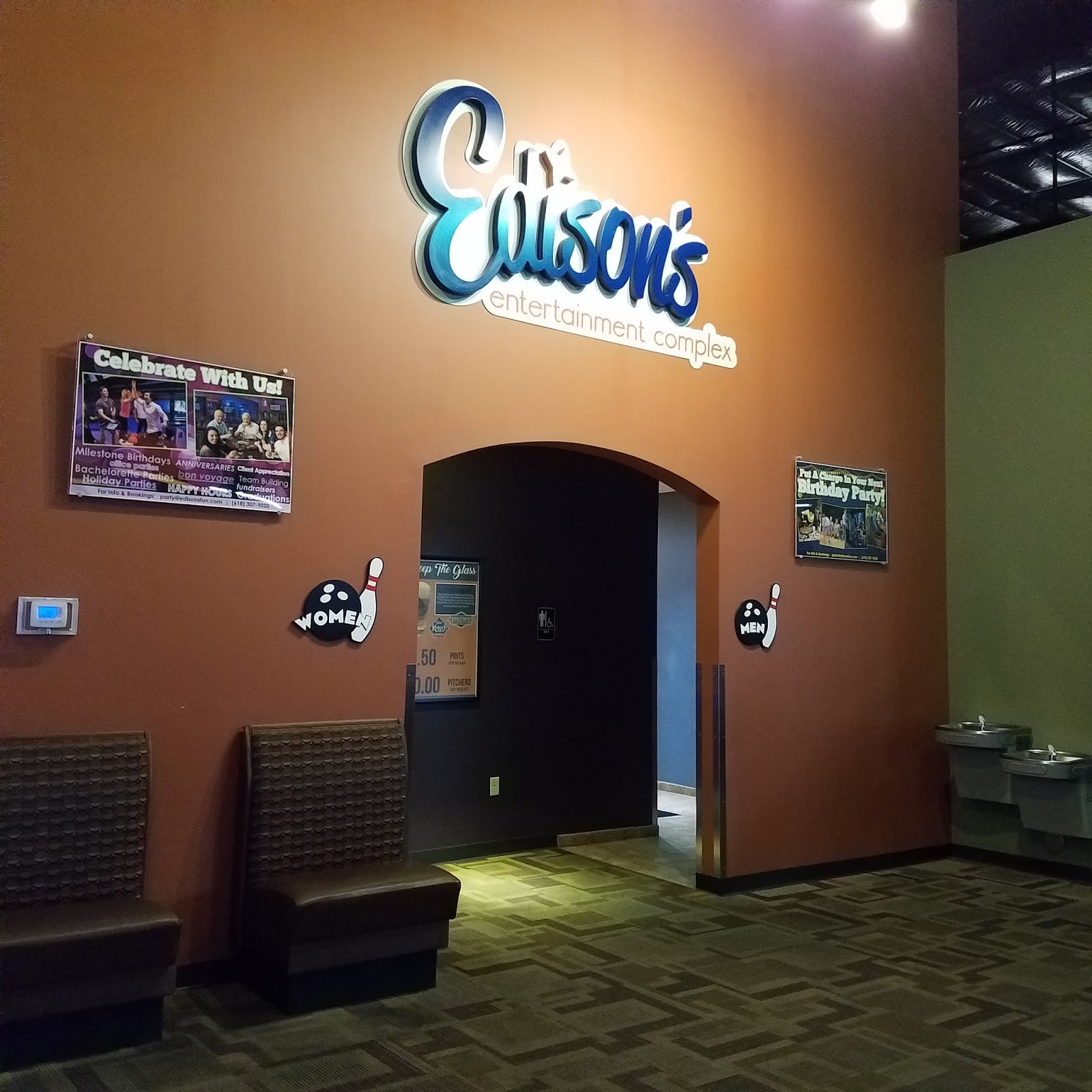 Play St. Louis Edison's Entertainment Complex, Edwardsville