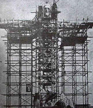 Rarest Historical Photos, That you can Never Forget. - The Construction of Christ the Redeemer in Brazil (Rio da Janeiro)