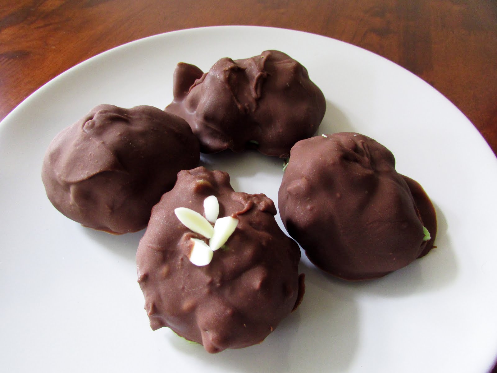 Mint Choc Chip Truffles | The Small Adventurer