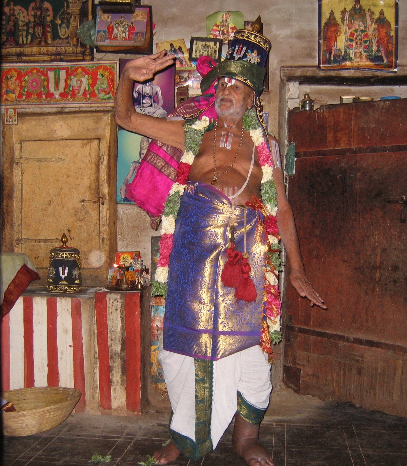 Temple, Travel and Sport Araiyar Srinivasa Rangachariyar Srivilliputhur