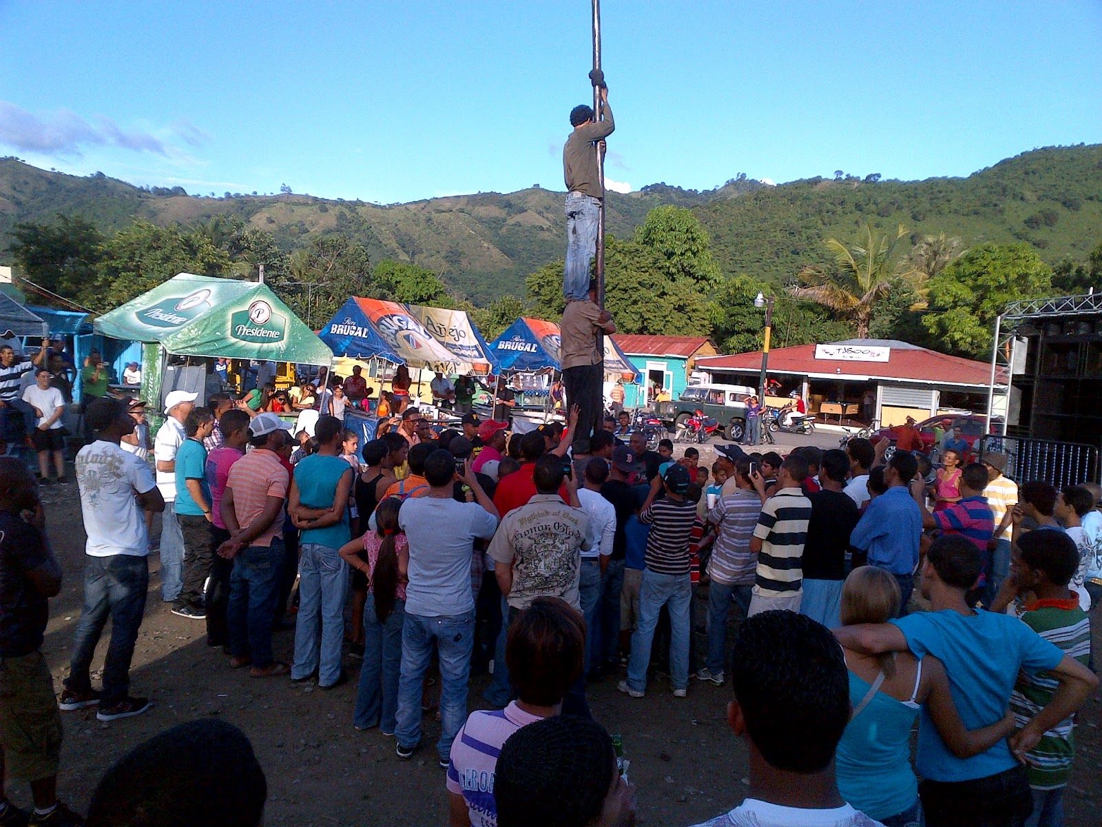 Odonnell Casado Terminan Patronales de Sabana Larga 2012