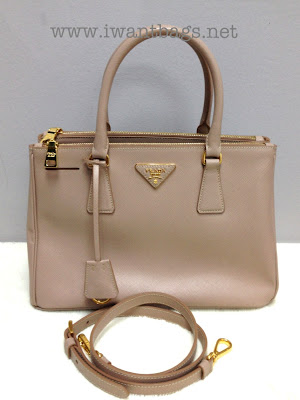 saffiano prada lux tote