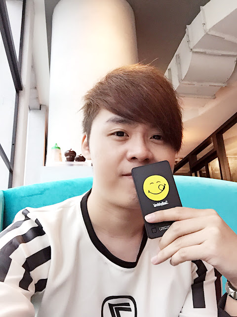 GP Smiley x Powerbank - Singapore Blogger Evilbean