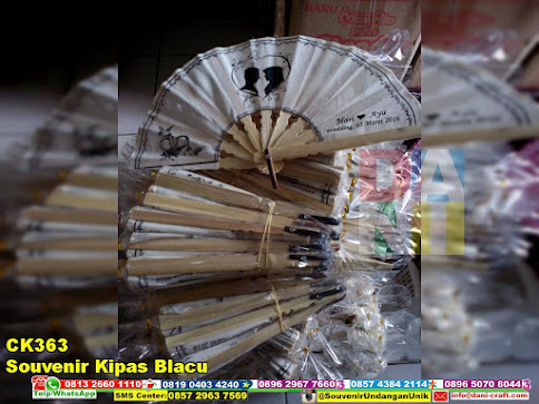 jual Souvenir Kipas Blacu