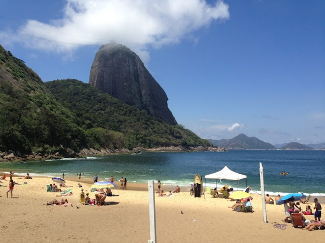 Bãi biển Praia Vermelha ở Rio De Janeiro