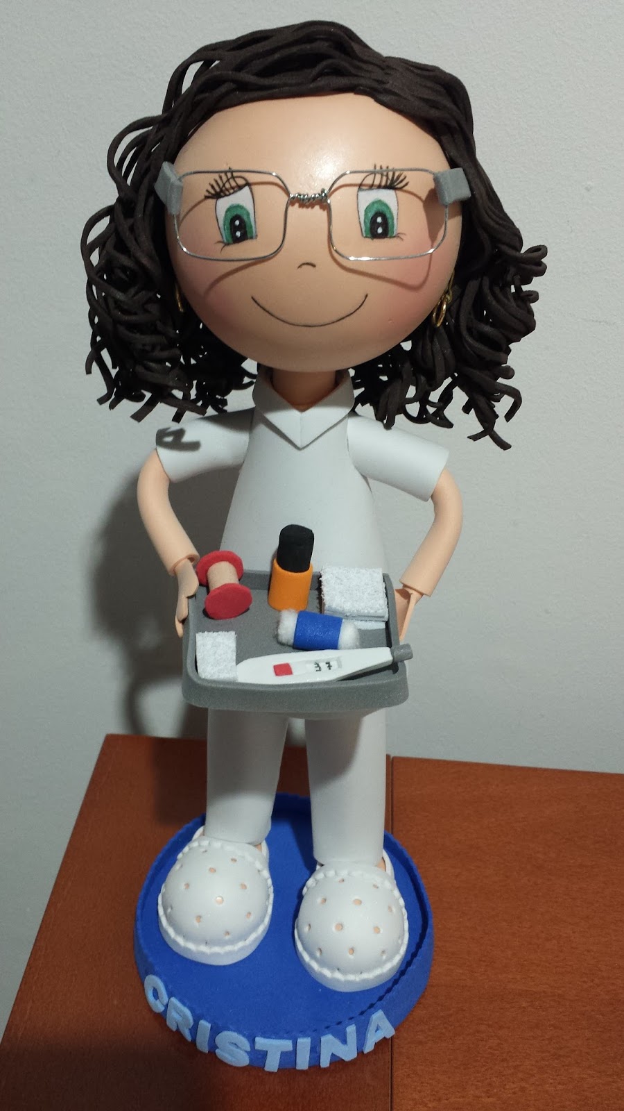 fofucha auxiliar de enfermeria