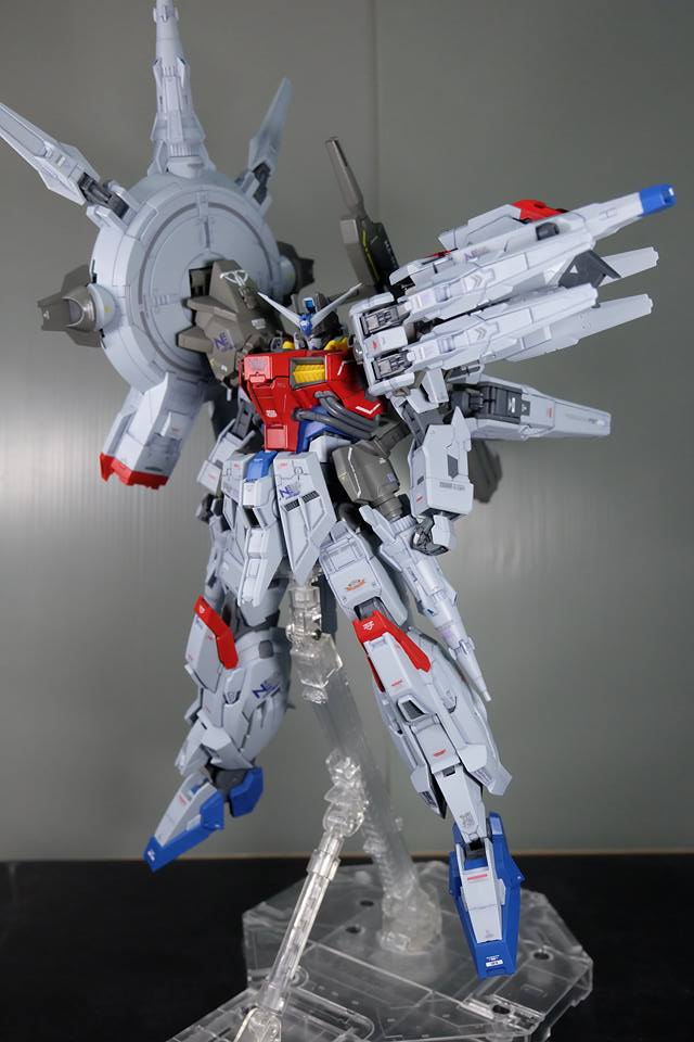 Custom Build: MG 1/100 Nix Providence Gundam
