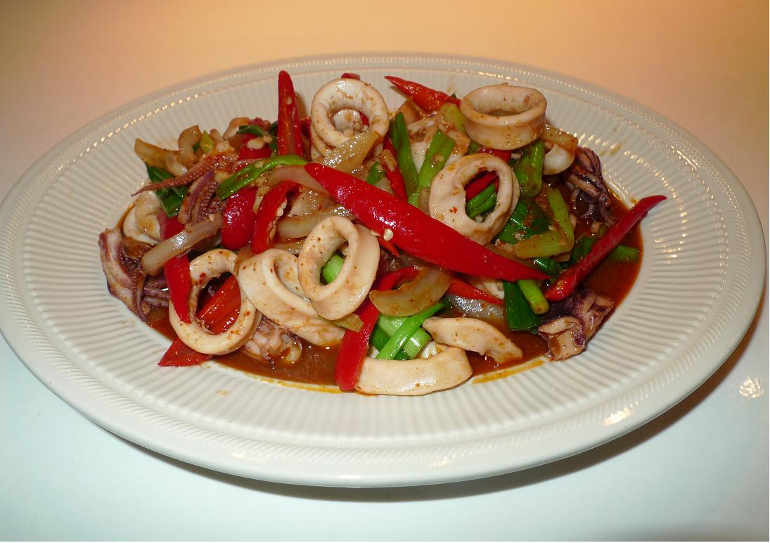 Amporn's Thai Kitchen Stir fried Calamari with Chilli Paste in Soybean oil