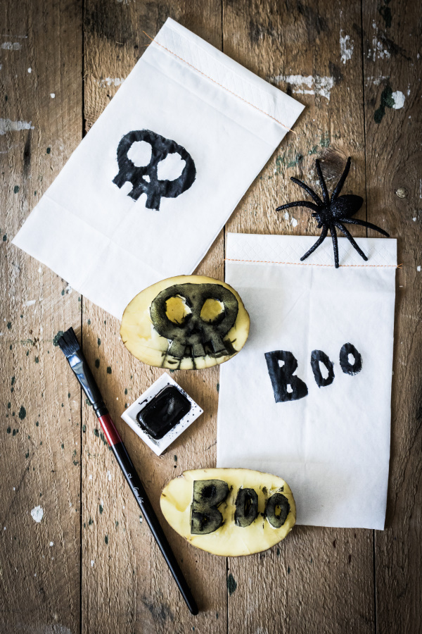 Last Minute DIY Halloween Dekoration ☠ mit Tempo Taschentüchern 