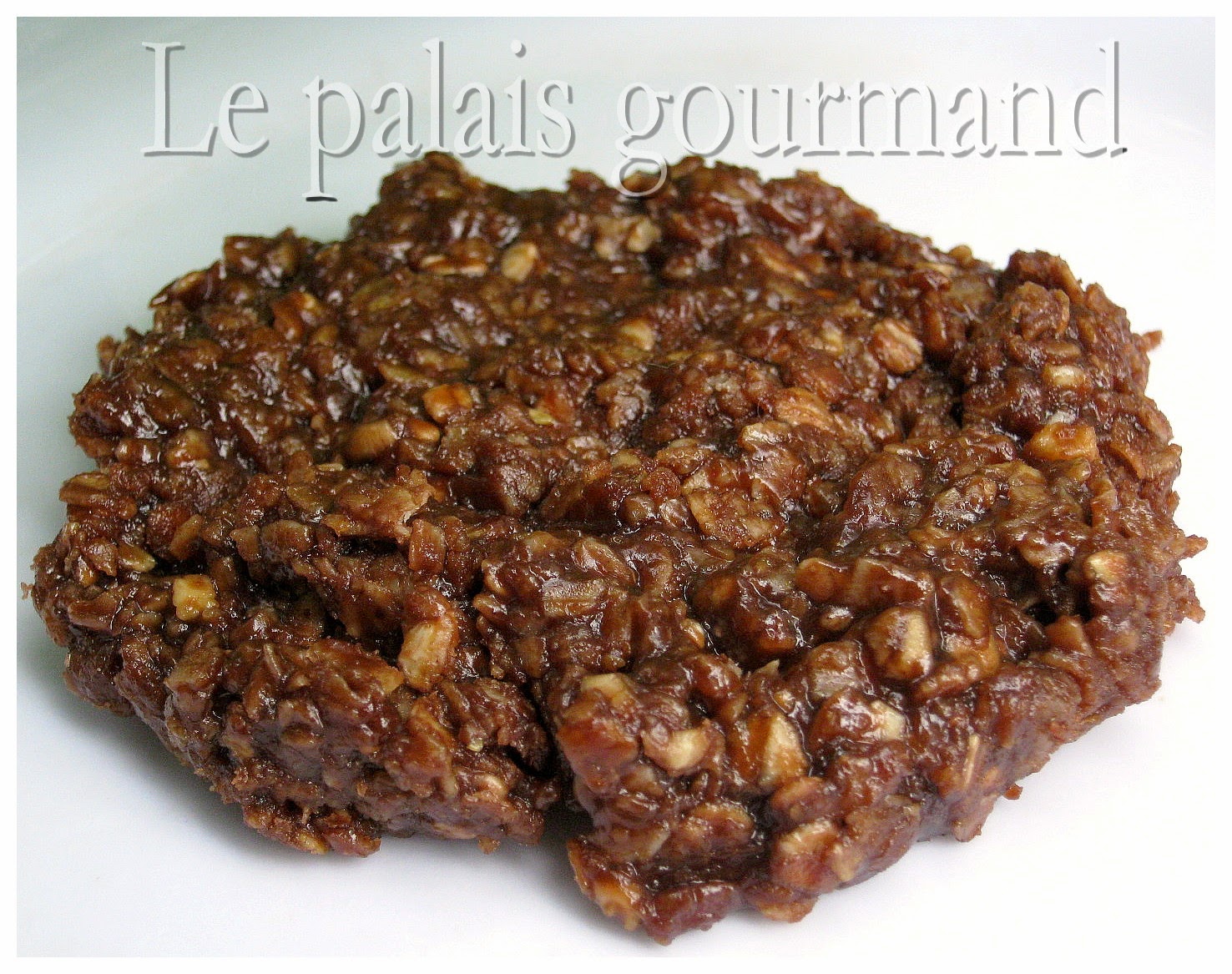 Le palais gourmand Biscuits au gruau, chocolat et beurre d'arachides sans cuisson