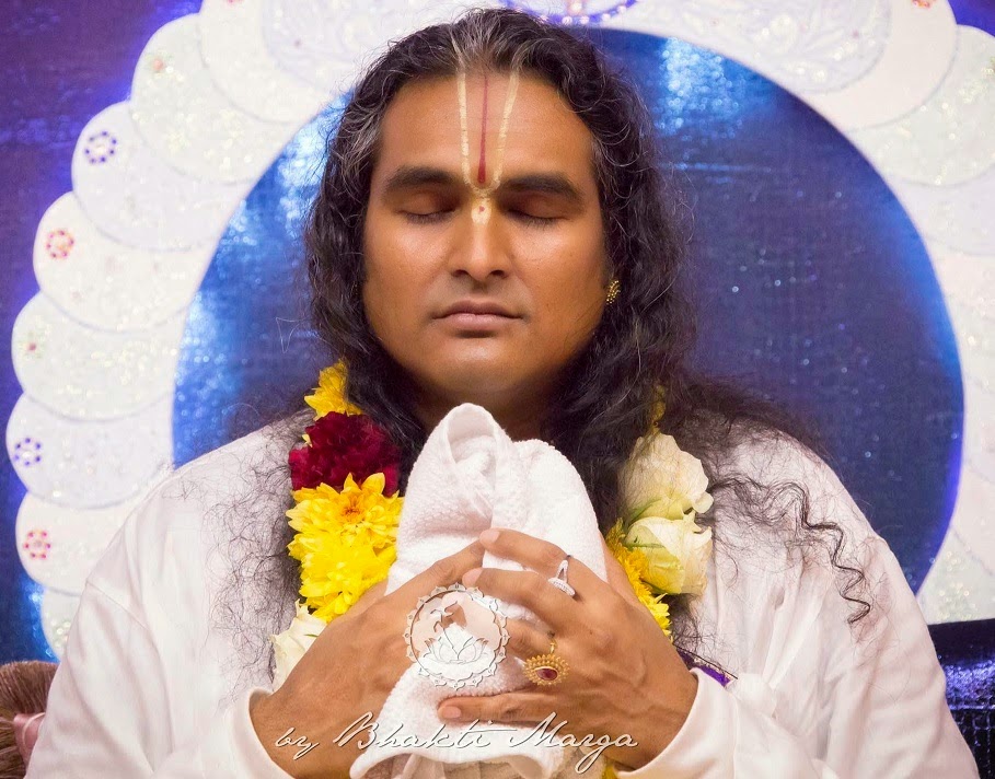 парамахамса вишвананда. гурудев вишвананда. махаватар бабаджи вишвананда. гурудев вишвананда. парамаханса шри свами вишвананда.