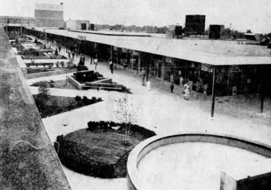 MALL HALL OF FAME December 2006