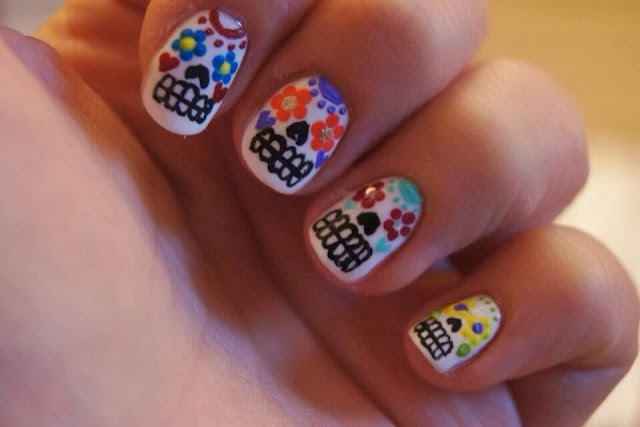 halloween nails nail art sugar skull