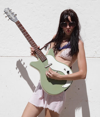 Elle E's fuzzy garage rock hooks on "Happy Days" From her "Stereo Child" EP