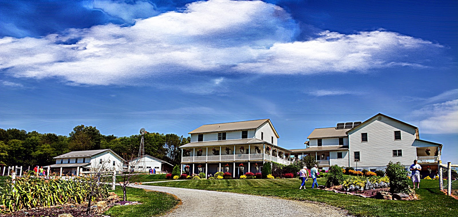 over hill n dale Berlin, Ohio Amish Country