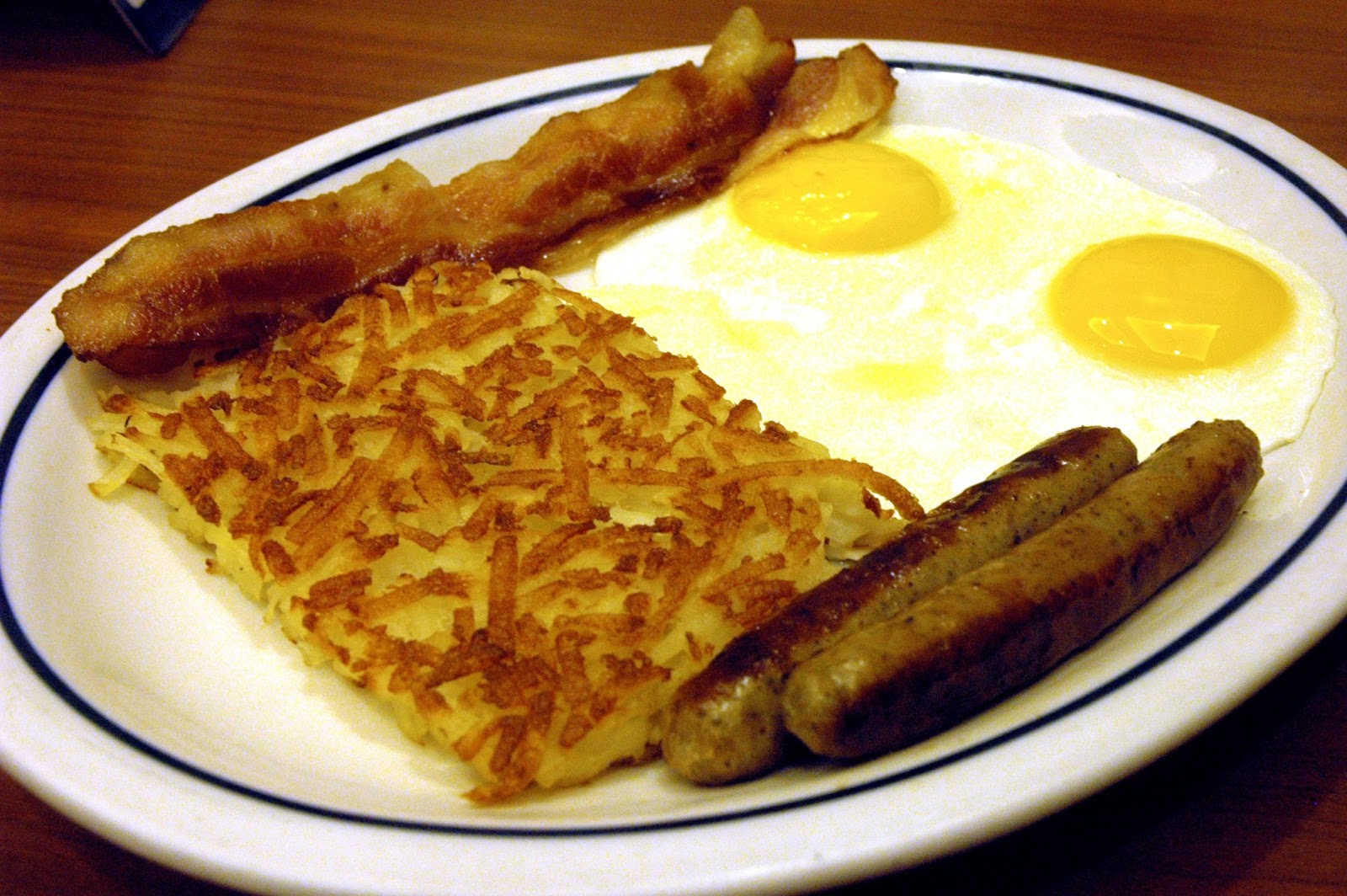DUDE FOR FOOD Food News A Griddle Melt Breakfast for Dinner at IHOP