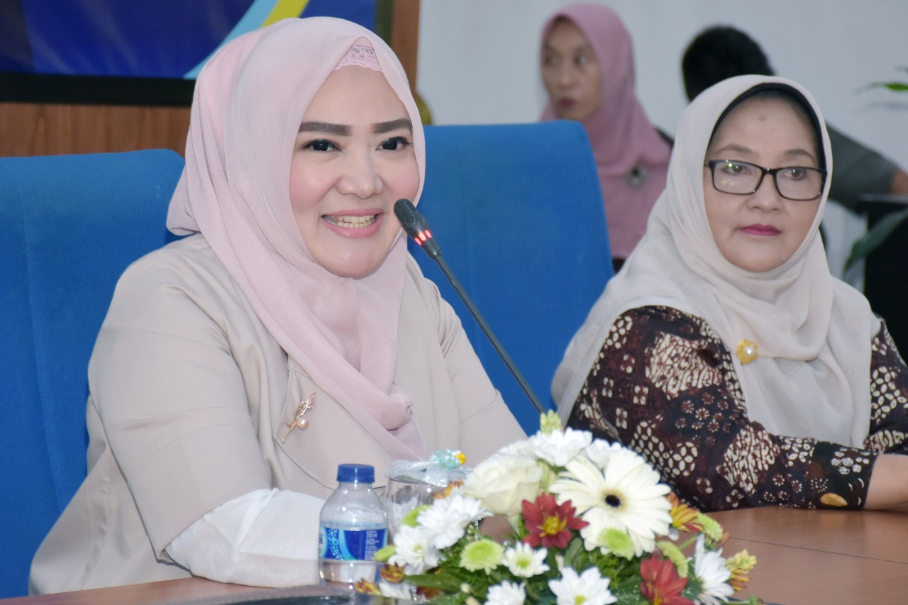 Hj Erica Majdi Pendidikan Pra Nikah Kunci Wujudkan Generasi Emas Ntb 2025