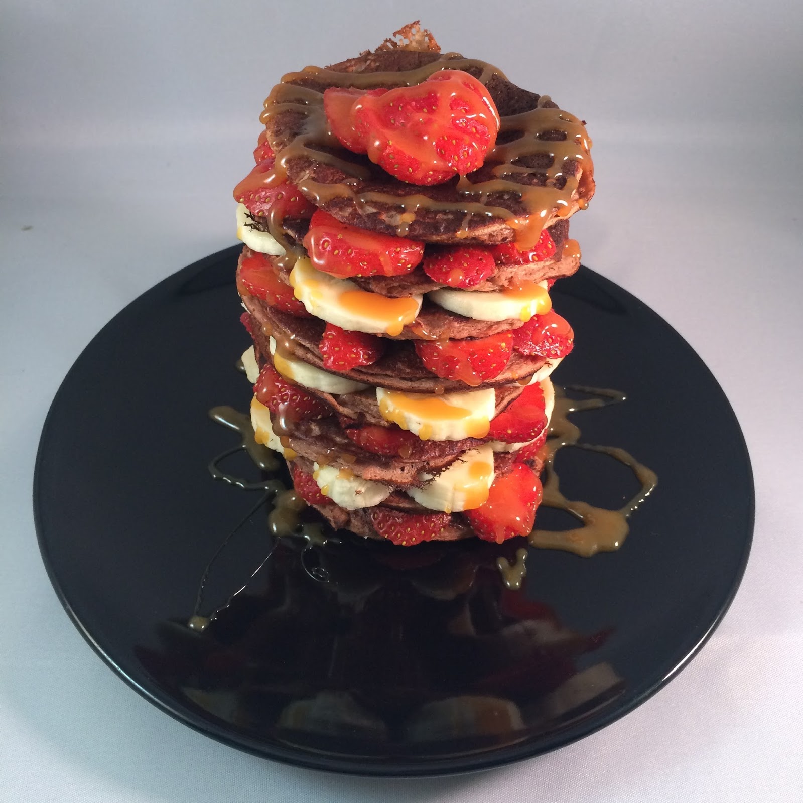 chocolate banana strawberry sci-mx protein pancake stack with toffee sauce recipe