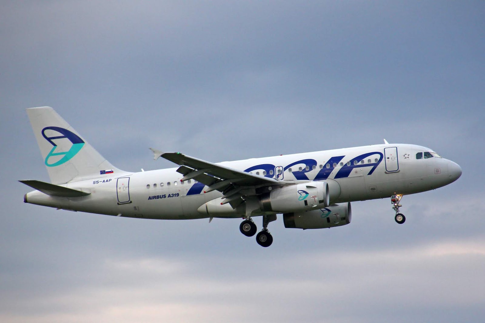 Montenegro Airlines: reviews, aircraft fleet Montenegro Airlines: reviews, aircraft fleet