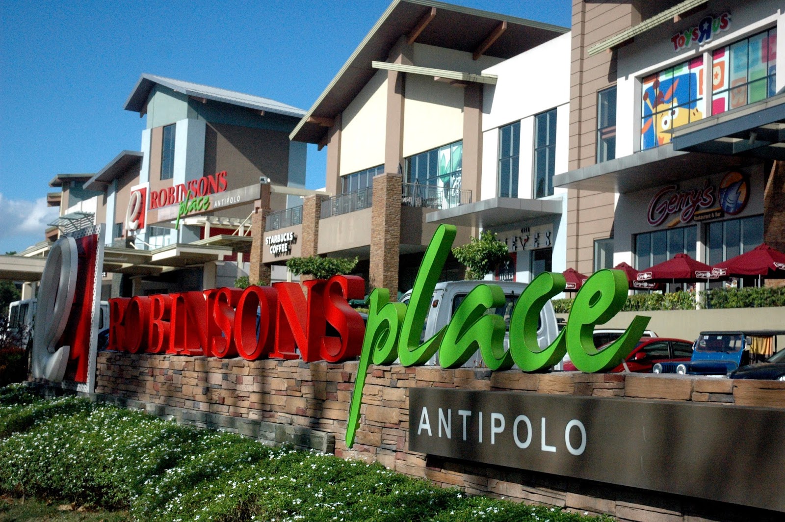 DUDE FOR FOOD Food Trippin' at Robinsons Place Antipolo