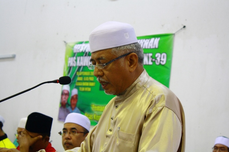 PASPB: PEMILIHAN PAS!!! Ustaz Ismail Che Nik atasi 2 calon menang YDP