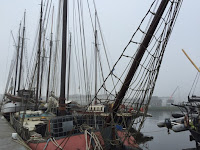 Spinning Babies Dr. Joris van der Poste, MD, PhD, Professor of Obstetrics and Gynecology at Academic Medical Centre, Amsterdam; Fedde Scheele, MD, PhD, Gynaecologist of Onze Lieve Vrouwe Gasthuis, Amsterdam; and Ruth Evers, Midwives and Senior Trainer at Talmor, Amsterdam devised the conference and ran it with smooth professionalism. 