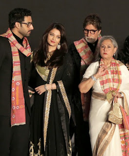 Amitabh Bachchan, Aishwarya Rai, SRK & Abhishek at Kolkata Film Fest