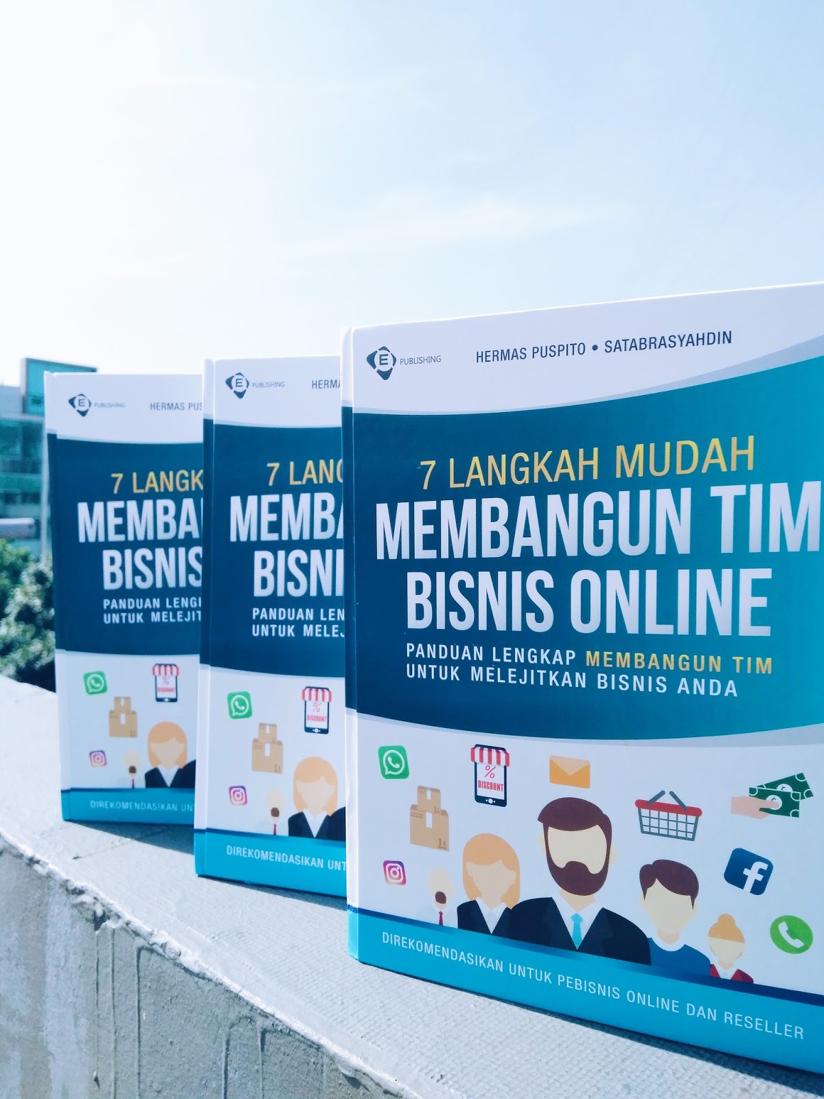 Bisnis Online: 7 Langkah Membangun Tim Bisnis Online