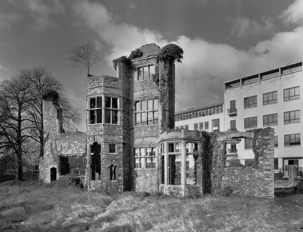 Cogan Pill House Hidden