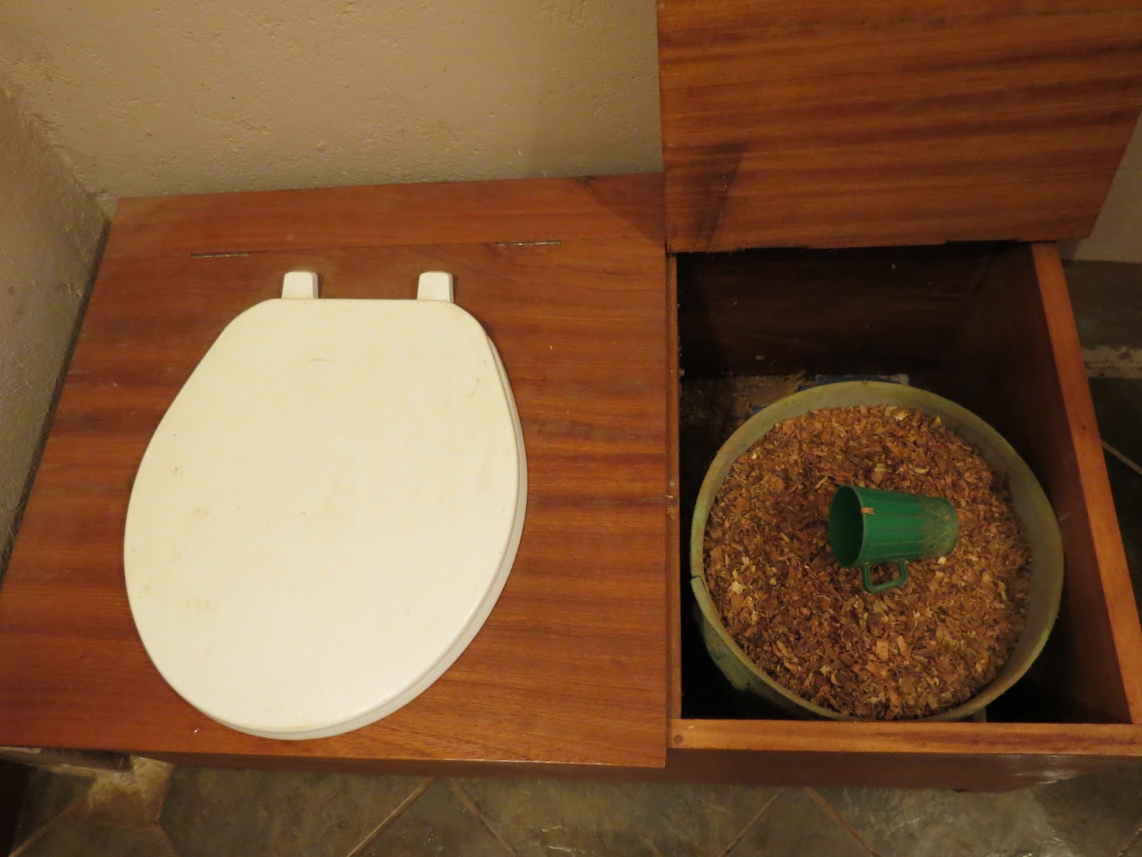 vathi va toko wirimu Of Composting Toilets and Life in Community