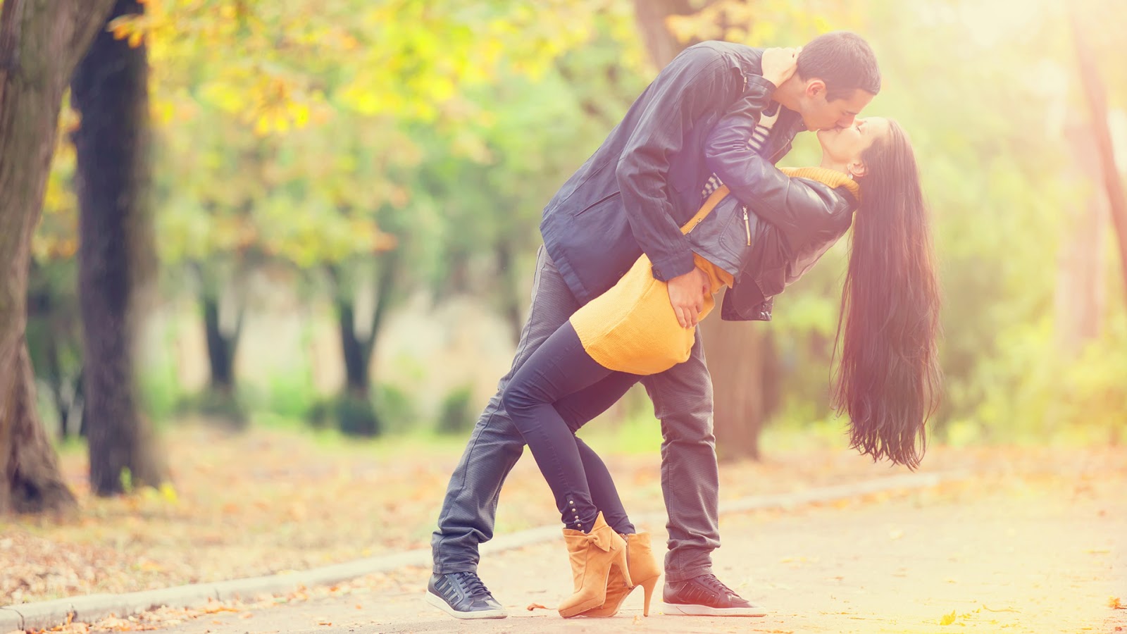 Latest Beautiful Wallpaper Images Love Couple Wallpaper Hd 1080p