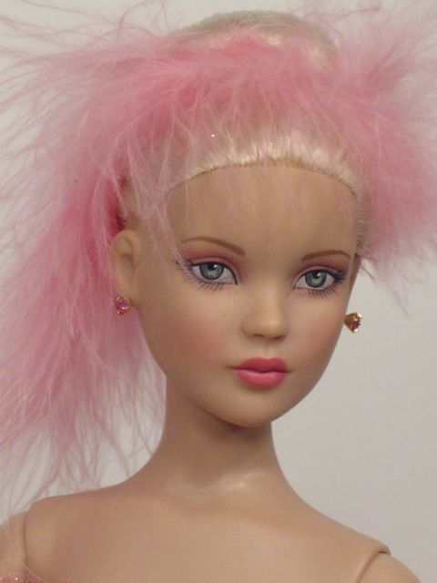 Tonner-Flamingo-Doll-Convention