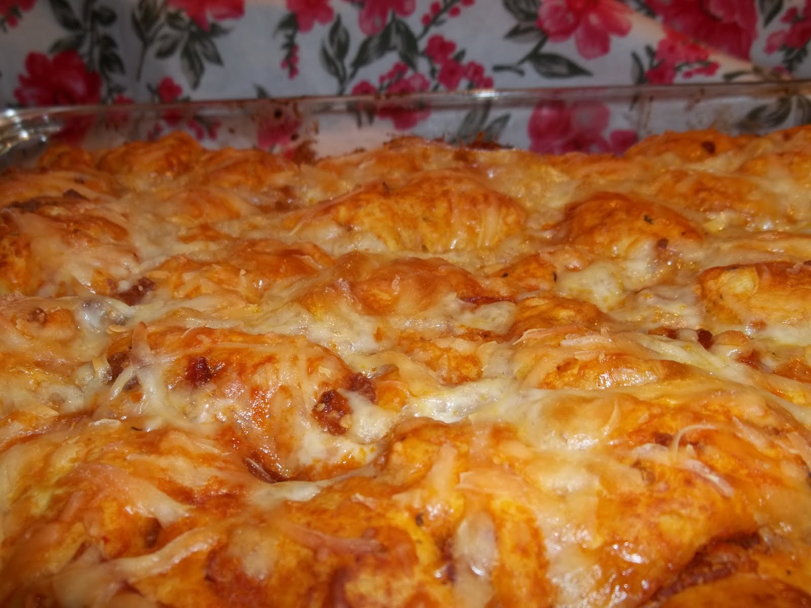 Mandy's Foodie Blog Pizza Bubble Bread