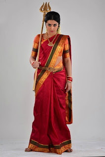 Trisha Krishnan in Nayaki Movie