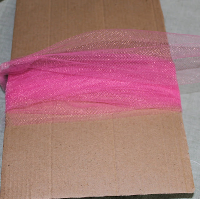 wrapping tulle on cardboard